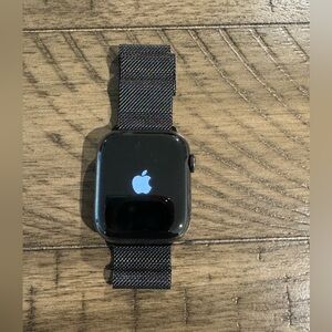 Stainless Steel series 7 Apple Watch. Size (45mm). With Cellular.